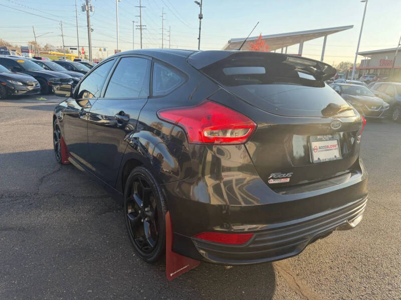 2015 Ford Focus ST