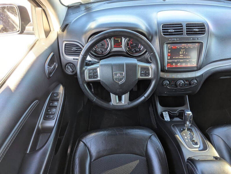 2017 Dodge Journey Crossroad