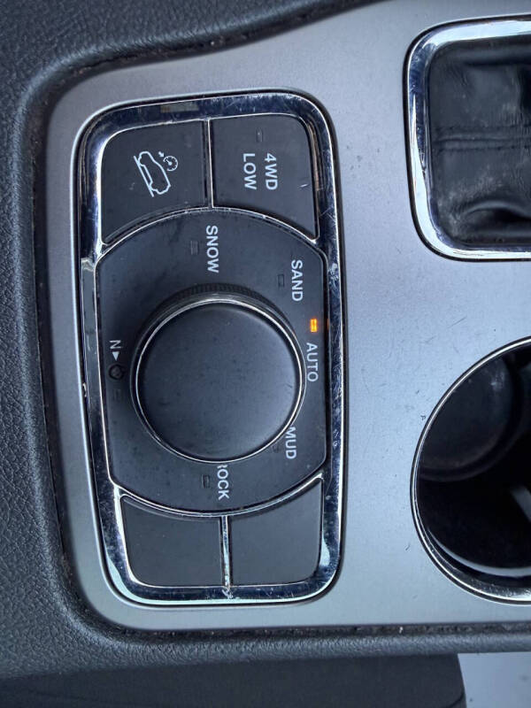 2019 Jeep Grand Cherokee Upland