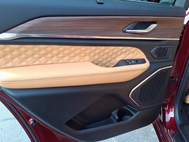 2025 Jeep Grand Cherokee L Summit