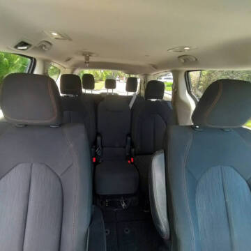 2017 Chrysler Pacifica LX