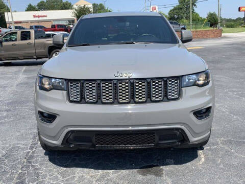 2020 Jeep Grand Cherokee Altitude