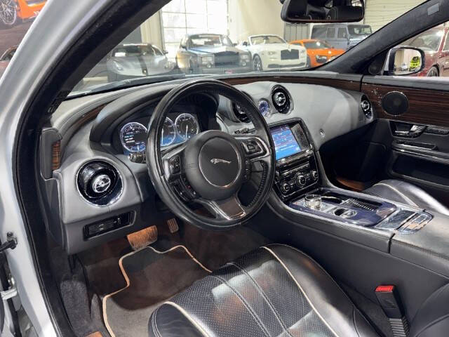 2011 Jaguar XJ