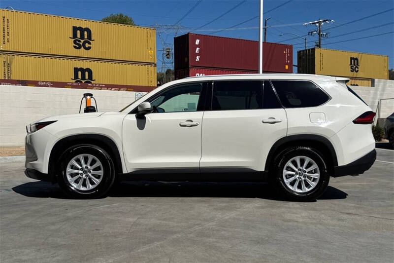 2024 Toyota Grand Highlander XLE