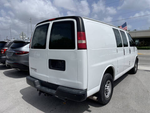 2015 Chevrolet Express 2500