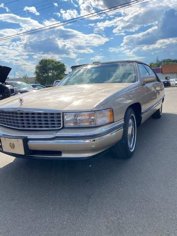 Used 1993 Cadillac DeVille for Sale (with Photos) - CarGurus