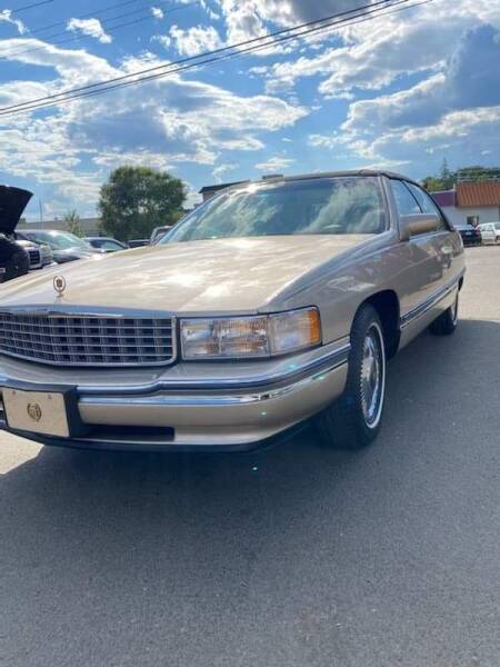 1994 Cadillac DeVille for sale in Orange, CT