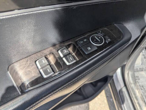 2016 Kia Sorento L