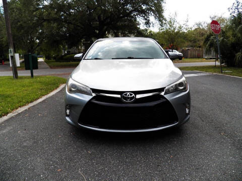 2015 Toyota Camry SE