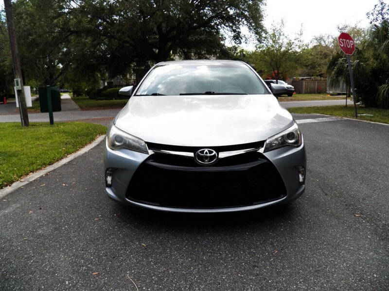 2015 Toyota Camry SE