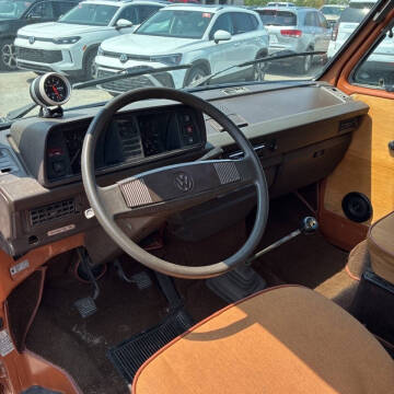 1981 Volkswagen Vanagon Camper