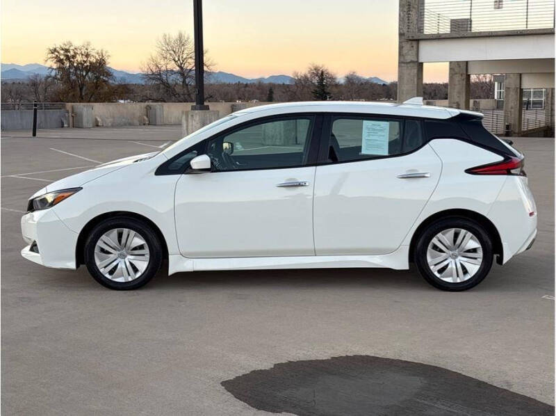 2024 Nissan LEAF S