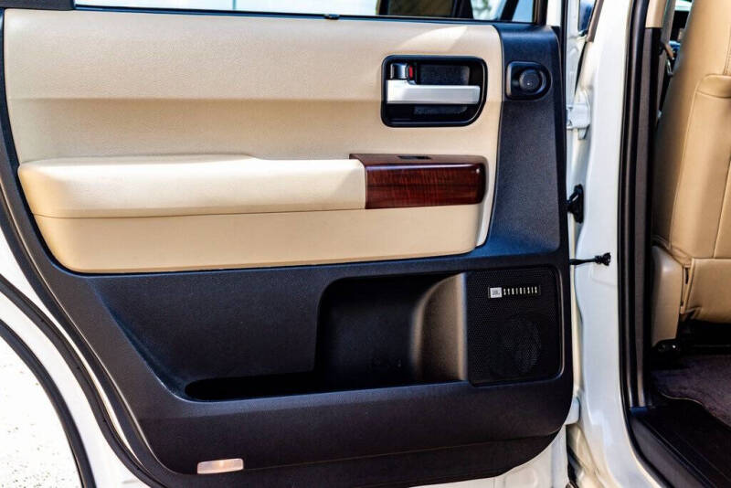 2015 Toyota Sequoia Platinum