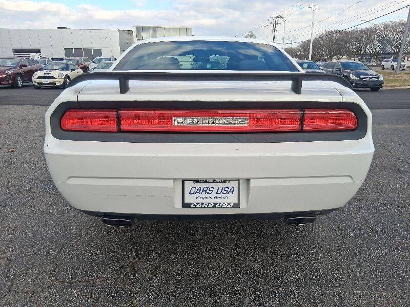 2014 Dodge Challenger SXT
