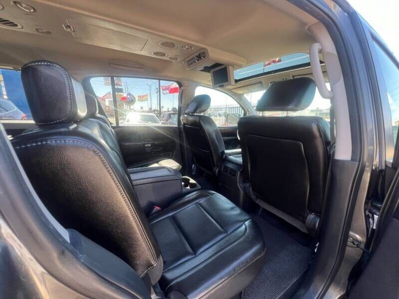 2011 Nissan Armada Platinum