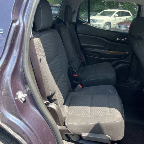 2018 GMC Acadia SLE-2