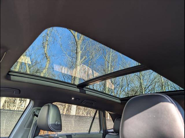 2022 Volkswagen Atlas Cross Sport V6 SEL Premium R-Line 4Motion