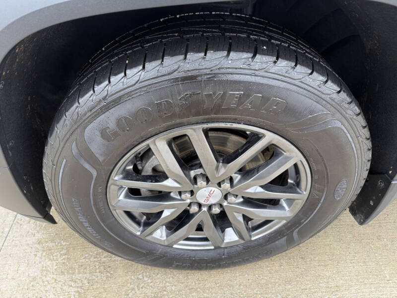 2017 GMC Acadia SLT-1