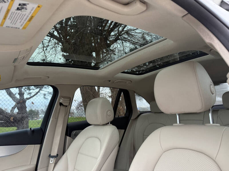 2019 Mercedes-Benz GLC GLC 300