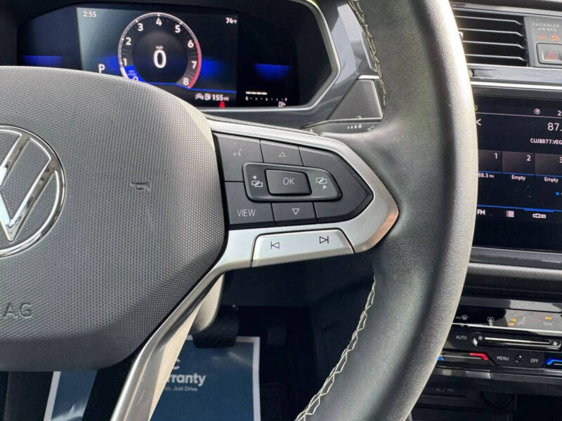 2022 Volkswagen Tiguan SE