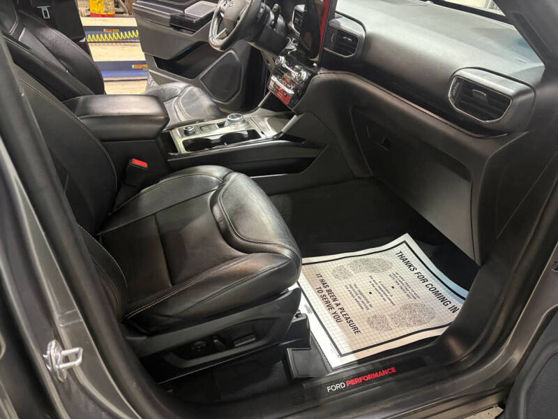 2021 Ford Explorer ST