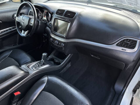 2017 Dodge Journey Crossroad Plus