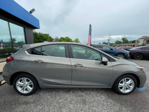 2018 Chevrolet Cruze LT Auto