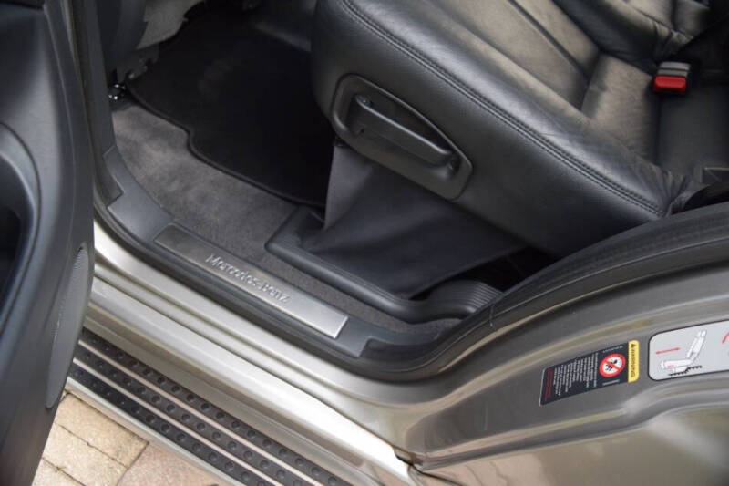 2005 Mercedes-Benz M-Class ML 350