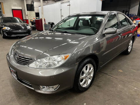 2005 Toyota Camry for sale at 714 AUTO SALES OF VALPARAISO, LLC in Valparaiso IN
