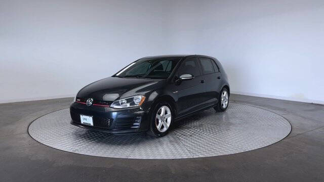 2017 Volkswagen Golf GTI S