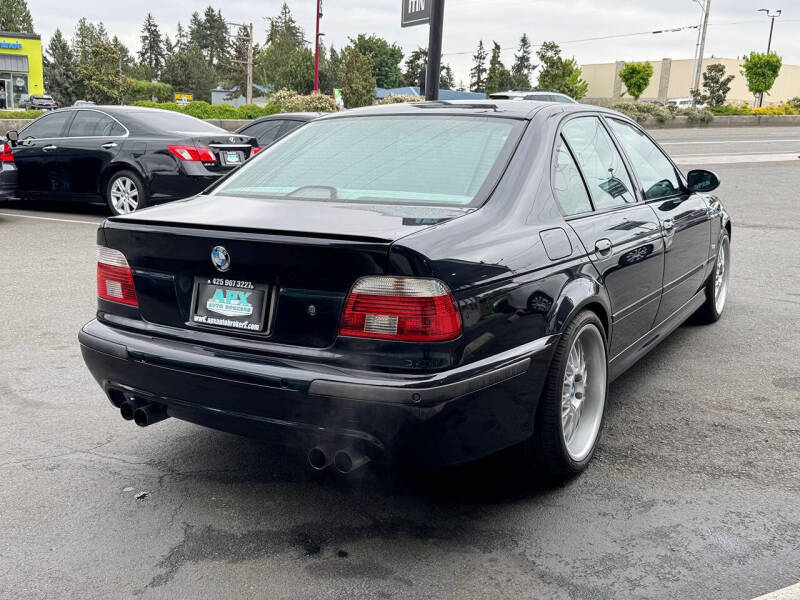 2003 BMW M5