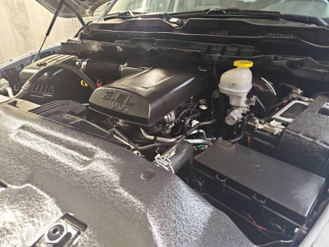 2024 RAM 1500 Classic SLT