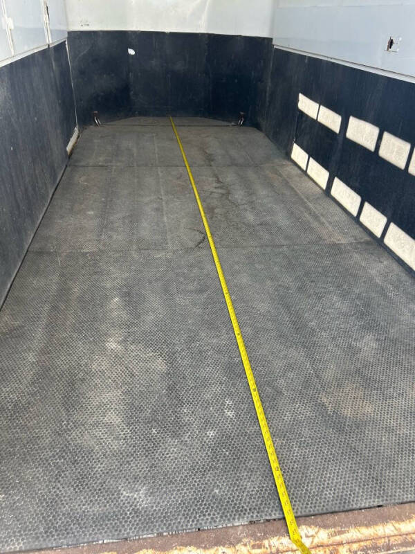 2004 Titan Trailer 3657