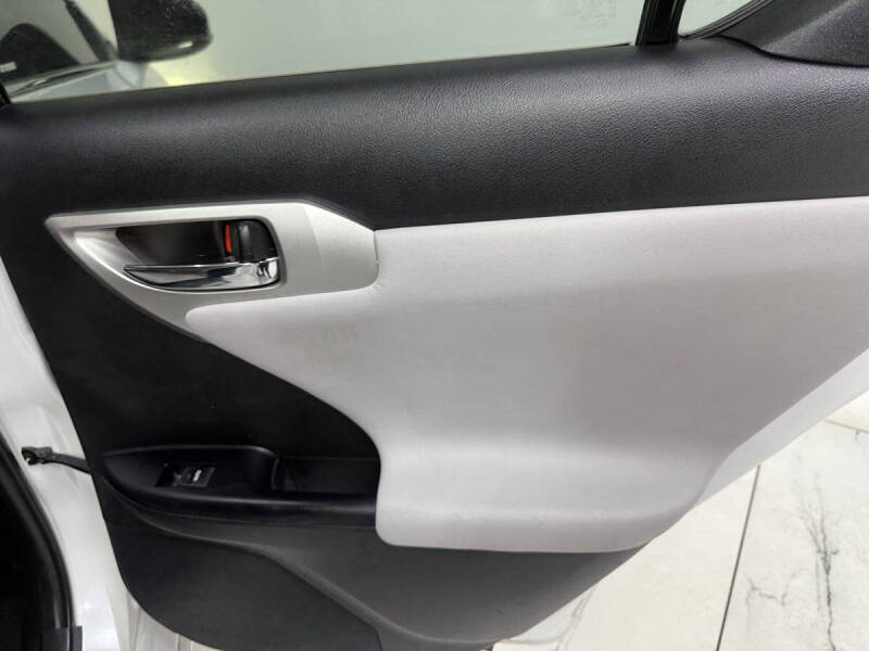2011 Lexus CT 200h Premium