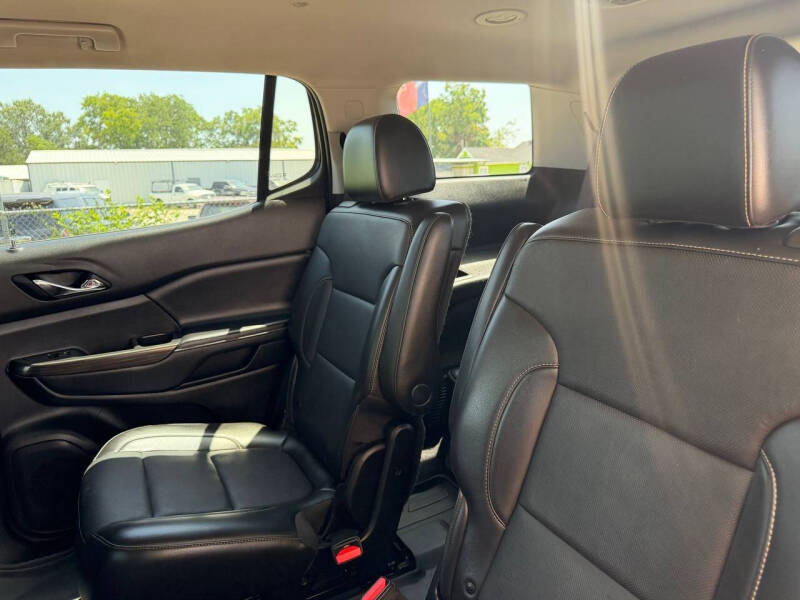 2021 GMC Acadia SLT
