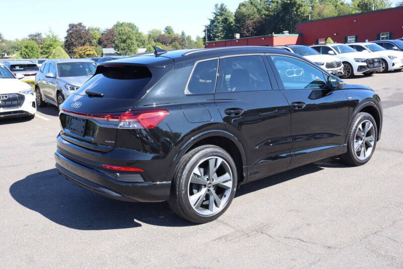 2024 Audi Q4 e-tron quattro Premium 50