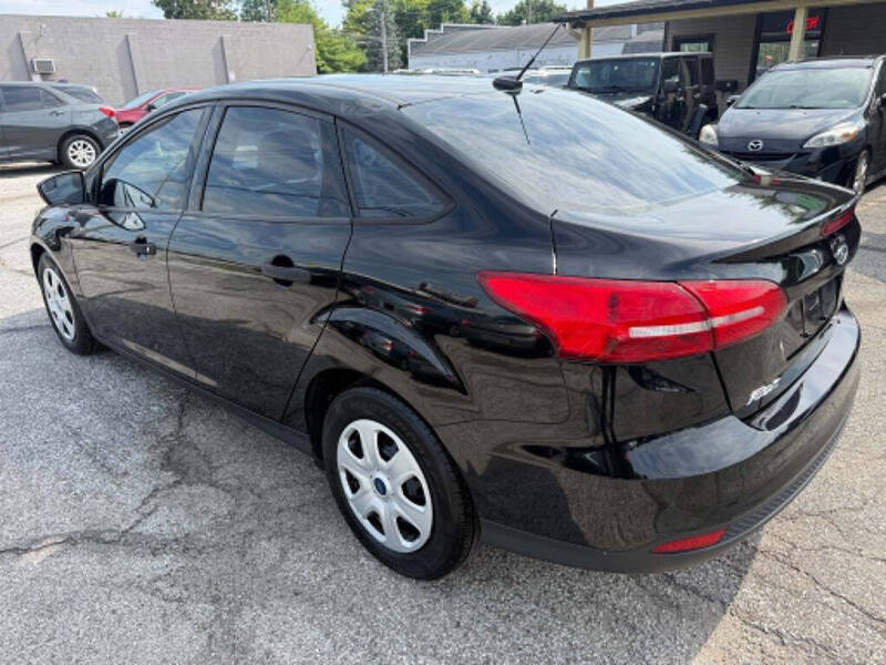 2018 Ford Focus S