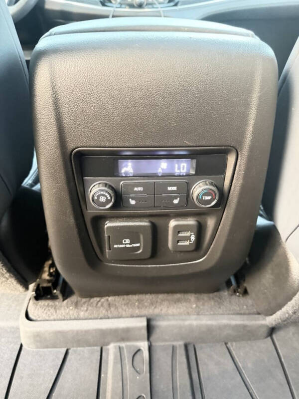 2023 Buick Enclave Premium