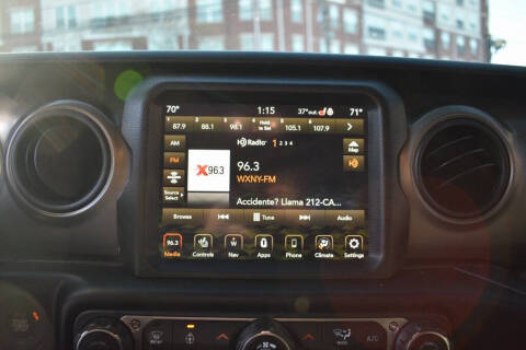 2022 Jeep Gladiator Willys