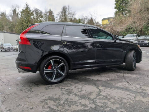 2015 Volvo XC60 T6 R-Design Platinum