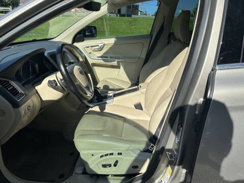 2015 Volvo XC60 T6 Drive-E