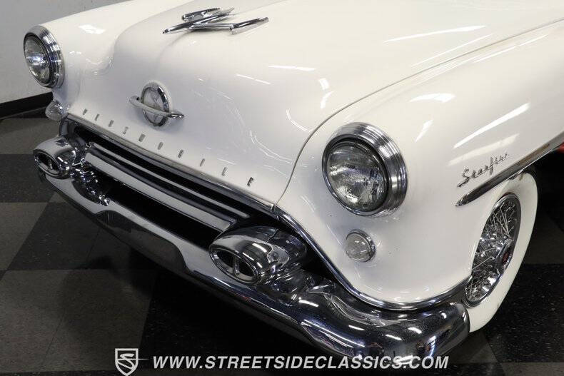 1954 Oldsmobile Starfire