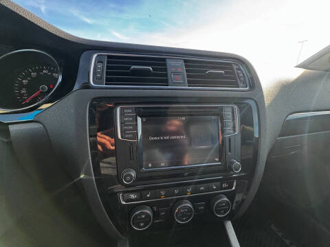 2017 Volkswagen Jetta 1.8T SEL