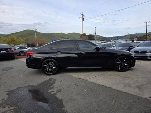 2017 BMW 5 Series 530i