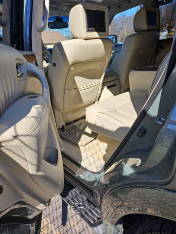 2011 Infiniti QX56