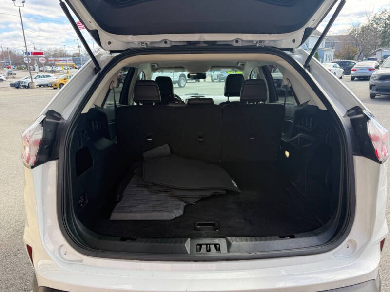 2020 Ford Edge SEL