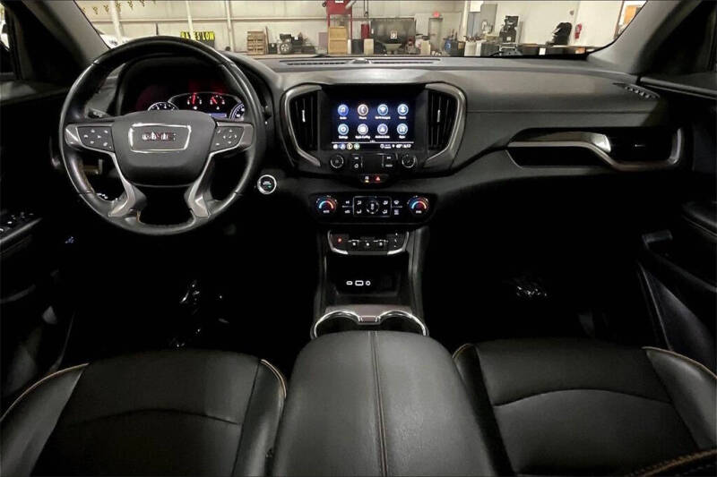 2023 GMC Terrain AT4