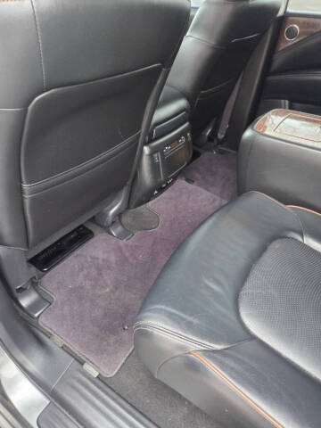 2017 Nissan Armada Platinum