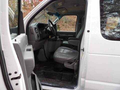 2012 Ford E-Series E-350 SD XL