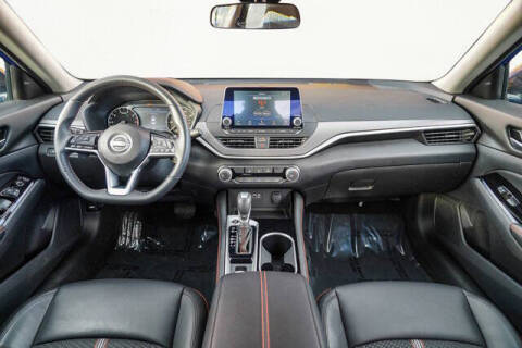 2025 Nissan Altima 2.5 SR